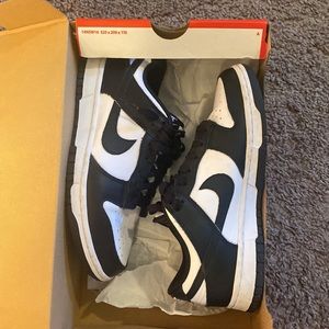 Womens Nike dunk low black and white